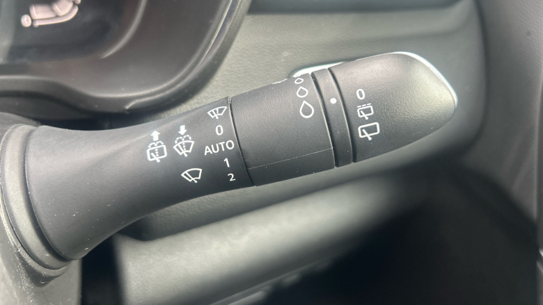 Renault Kadjar 1.3 TCE S Edition 5dr Petrol Hatchback